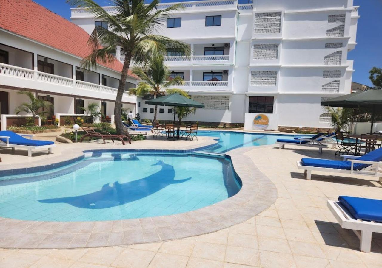 Diani Palm Resort Diani Beach Ngoại thất bức ảnh