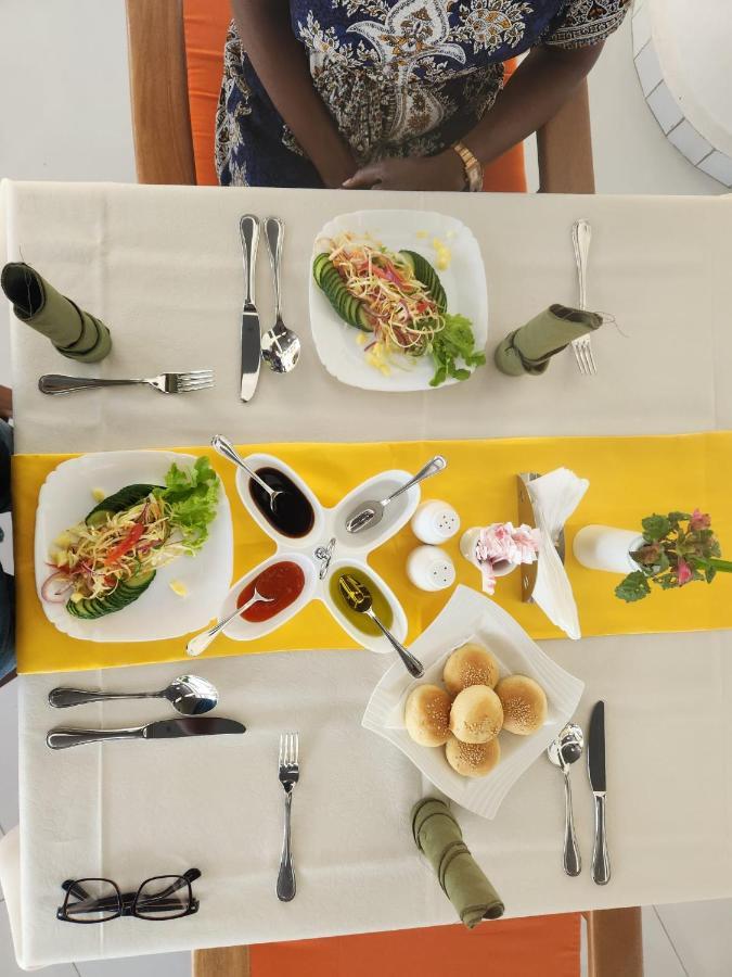 Diani Palm Resort Diani Beach Ngoại thất bức ảnh