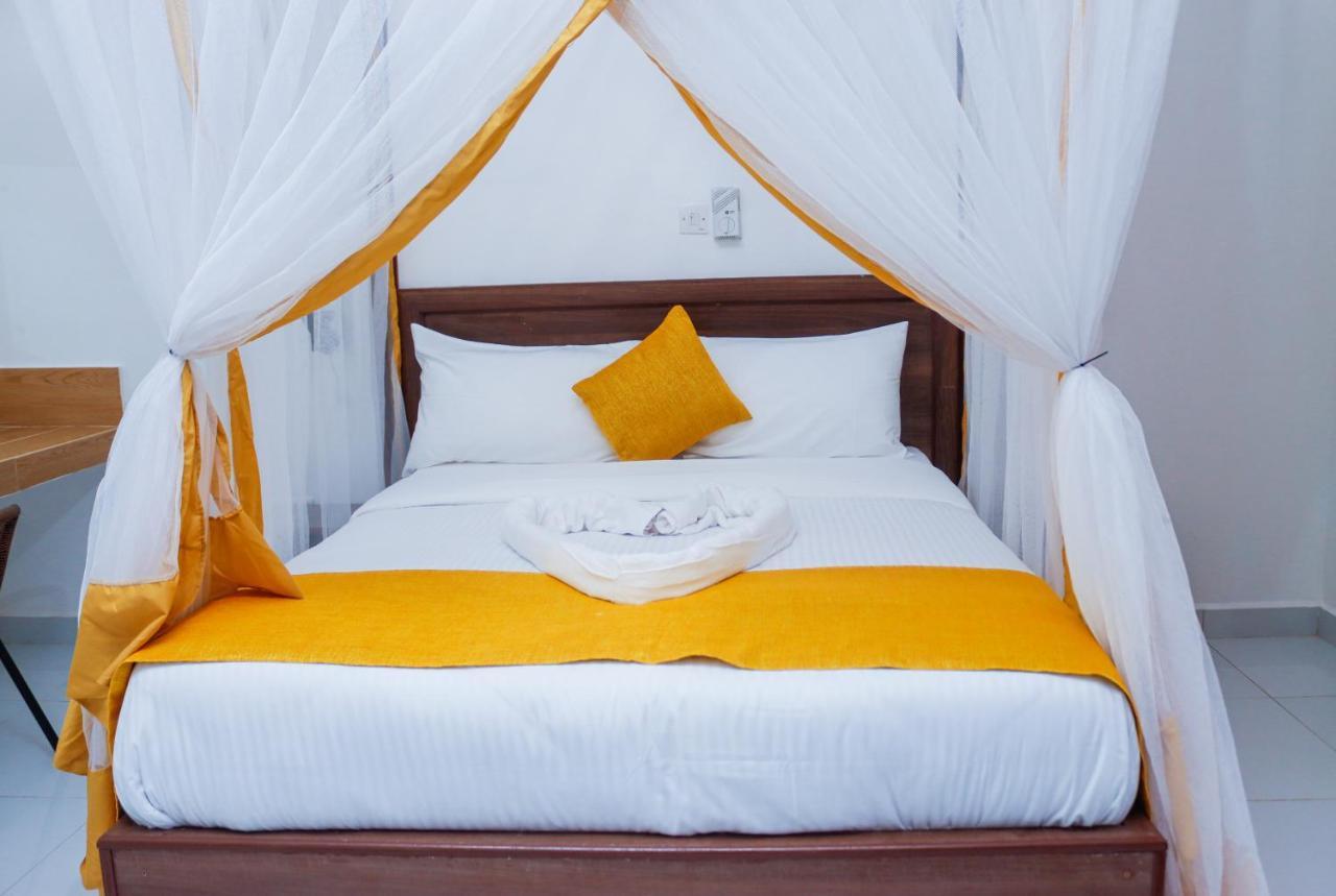Diani Palm Resort Diani Beach Ngoại thất bức ảnh